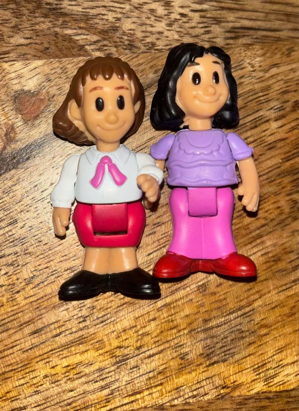 Keenway Vintage Dollhouse Dolls Mini Figures Set Of 2